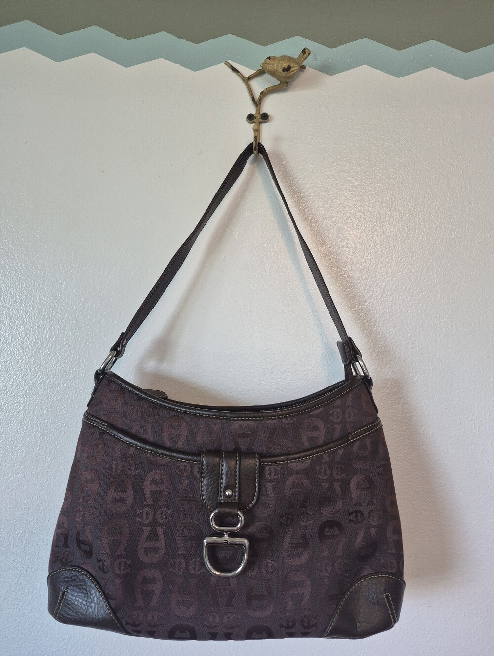 Vintage Etienne Aigner Signature Horseshoe Monogram Pattern Brown Shoulder Bag
